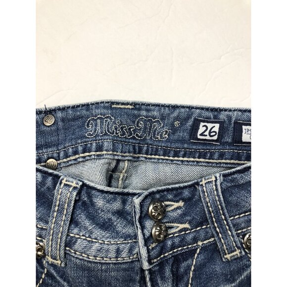 Miss Me Womens 26x19 Blue Denim Jeans Capri Distressed Angel Wings - Picture 10 of 10